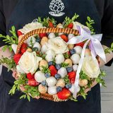 Клубничная №888