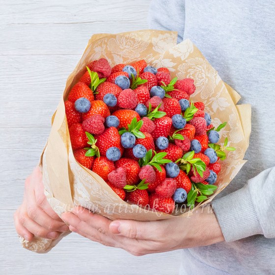 Клубничный №1422